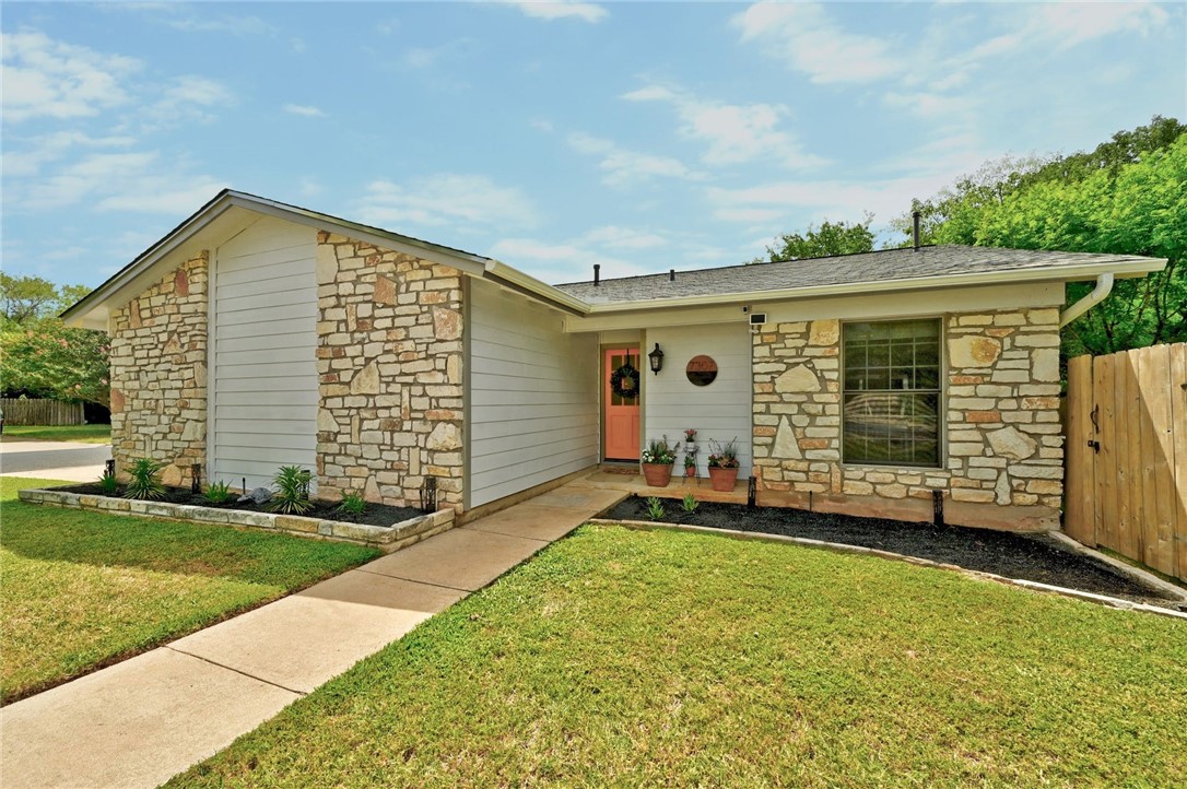 7307 Saffron Street Austin, TX 78749 - Photo 1 of 1 Gallery Image 1