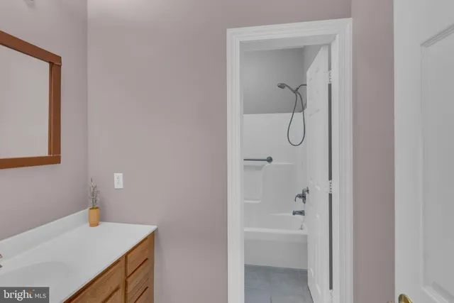 a view of outdoor space yard and porch