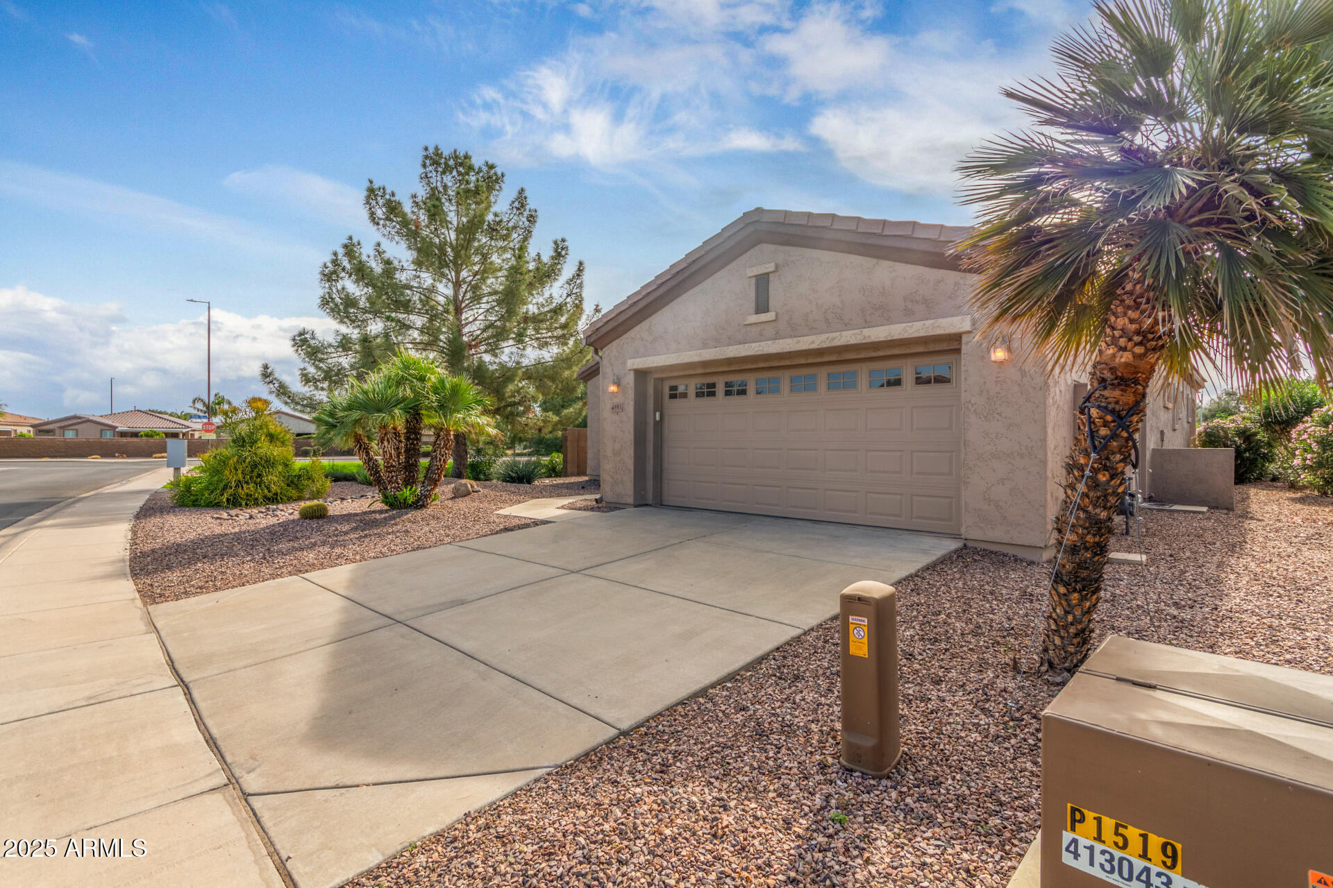 4553 East Narrowleaf Drive Gilbert, AZ 85298 - Photo 4 of 60 4553 E NARROWLEAF