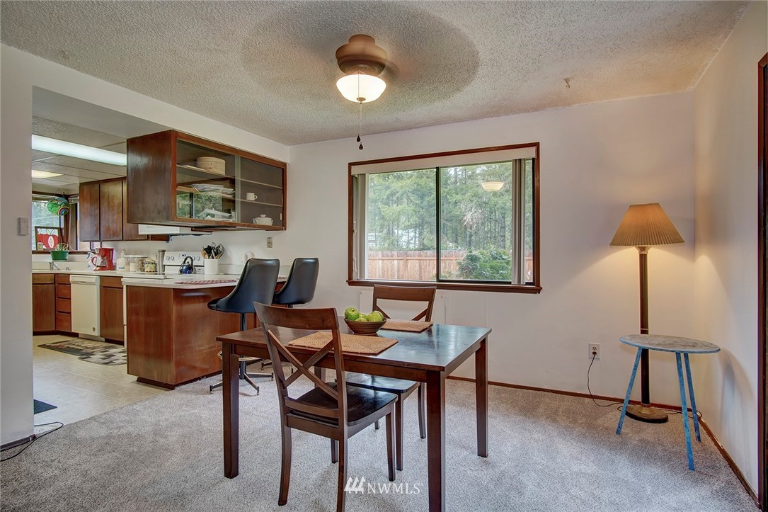 3245 Locker Road Southeast Port Orchard, WA 98366 - Photo 8 of 30 Gallery Image 8