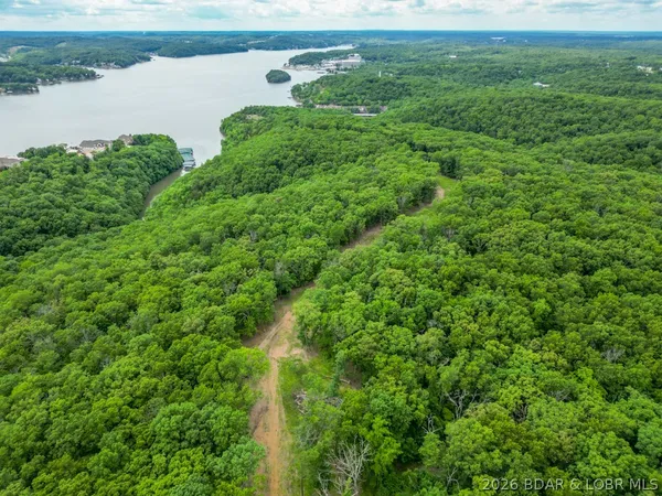 $29,999,900 | 0 Burton Duenke Lane, Osage Beach, MO 65065