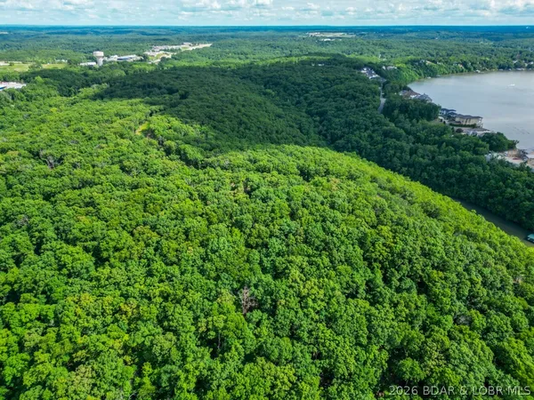 $29,999,900 | 0 Burton Duenke Lane, Osage Beach, MO 65065