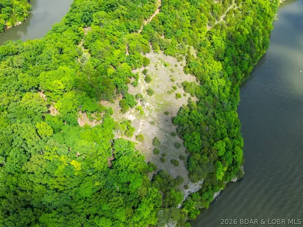 $29,999,900 | 0 Burton Duenke Lane, Osage Beach, MO 65065