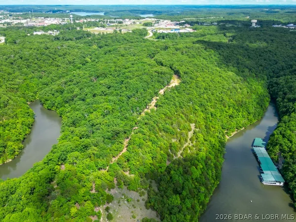 $29,999,900 | 0 Burton Duenke Lane, Osage Beach, MO 65065