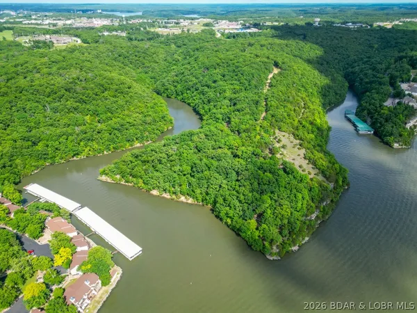 $29,999,900 | 0 Burton Duenke Lane, Osage Beach, MO 65065