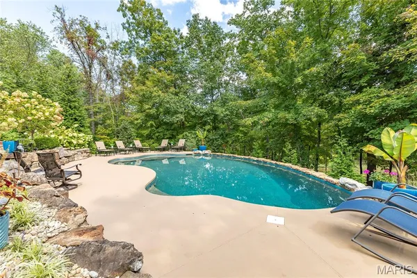 $1,810,000 | 1482 Country Lake Estates Drive, Chesterfield, MO 63005