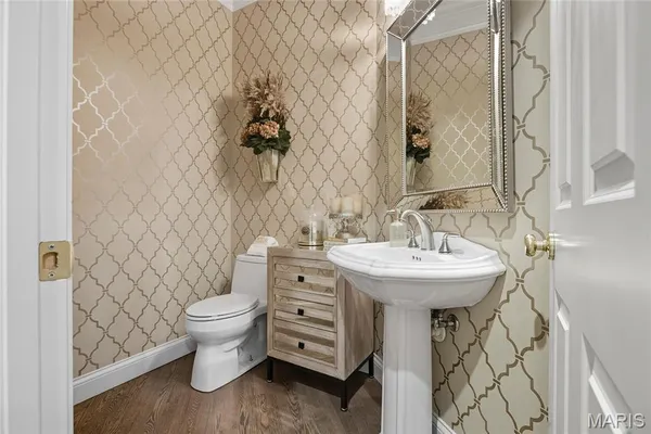 $1,810,000 | 1482 Country Lake Estates Drive, Chesterfield, MO 63005