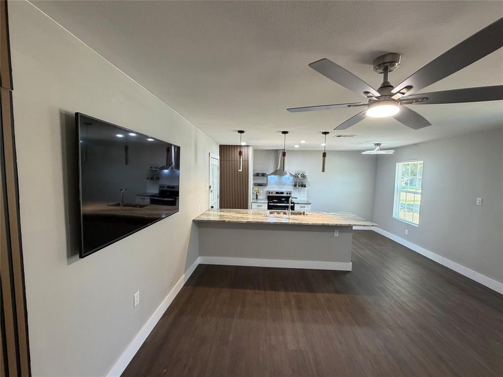 231 Elm Street Hurst, TX 76053 - Photo 17 of 21