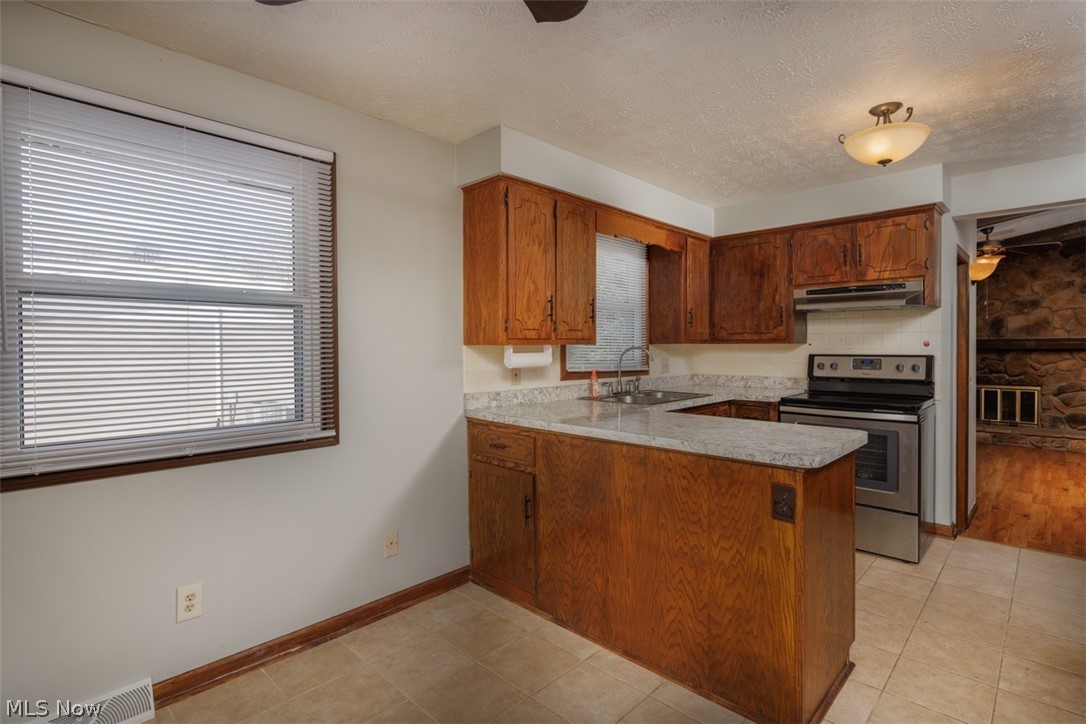 3770 South Arlington Road Uniontown, OH 44685 - Photo 7 of 19