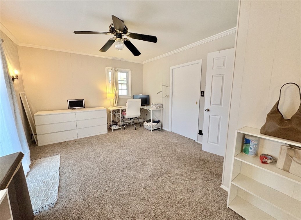 262 Pequot Avenue Warwick, RI 02889 - Photo 12 of 22