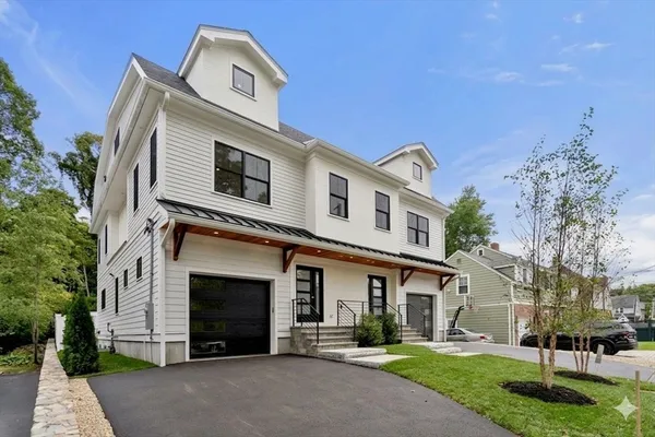 $2,250,000 | 71 Cloverdale Road, Newton, MA 02461