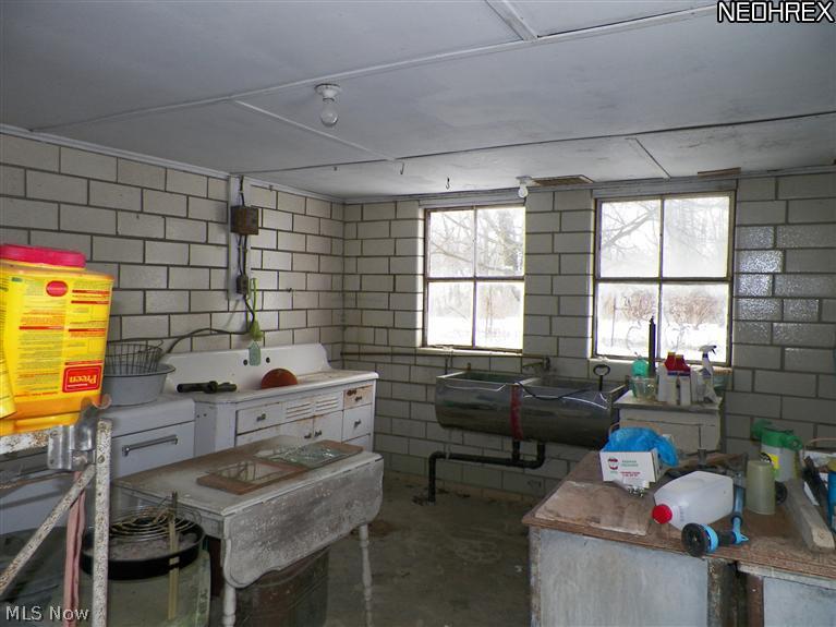 6125 Root Road Spencer, OH 44275 - Photo 9 of 9 Gallery Image 9
