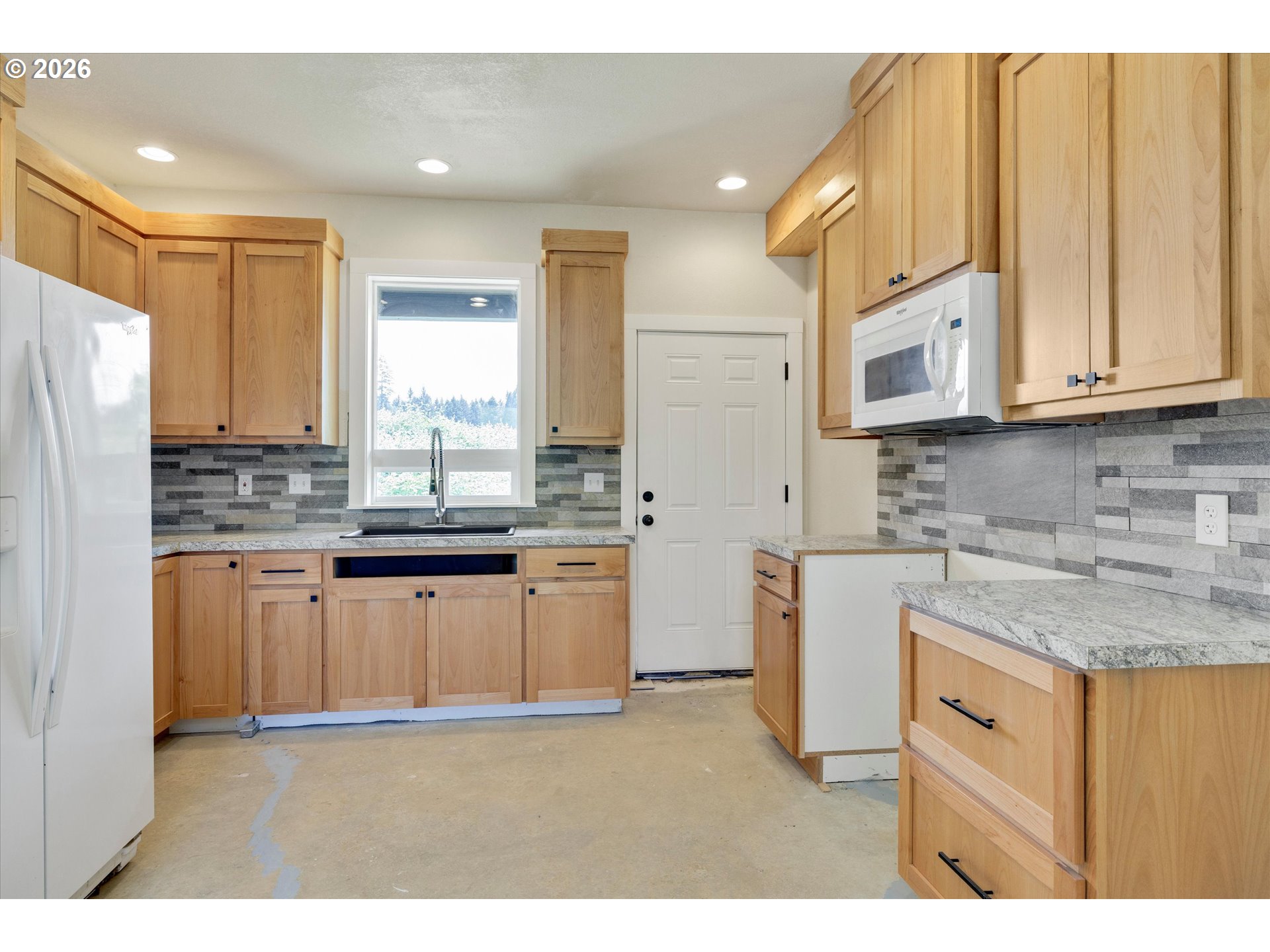 20530 South Leland Road Oregon City, OR 97045 - Photo 36 of 48