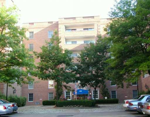 302 Fox Chapel Road, Unit 605 Pittsburgh, PA 15238 - Photo 1 of 8 Exterior Front.