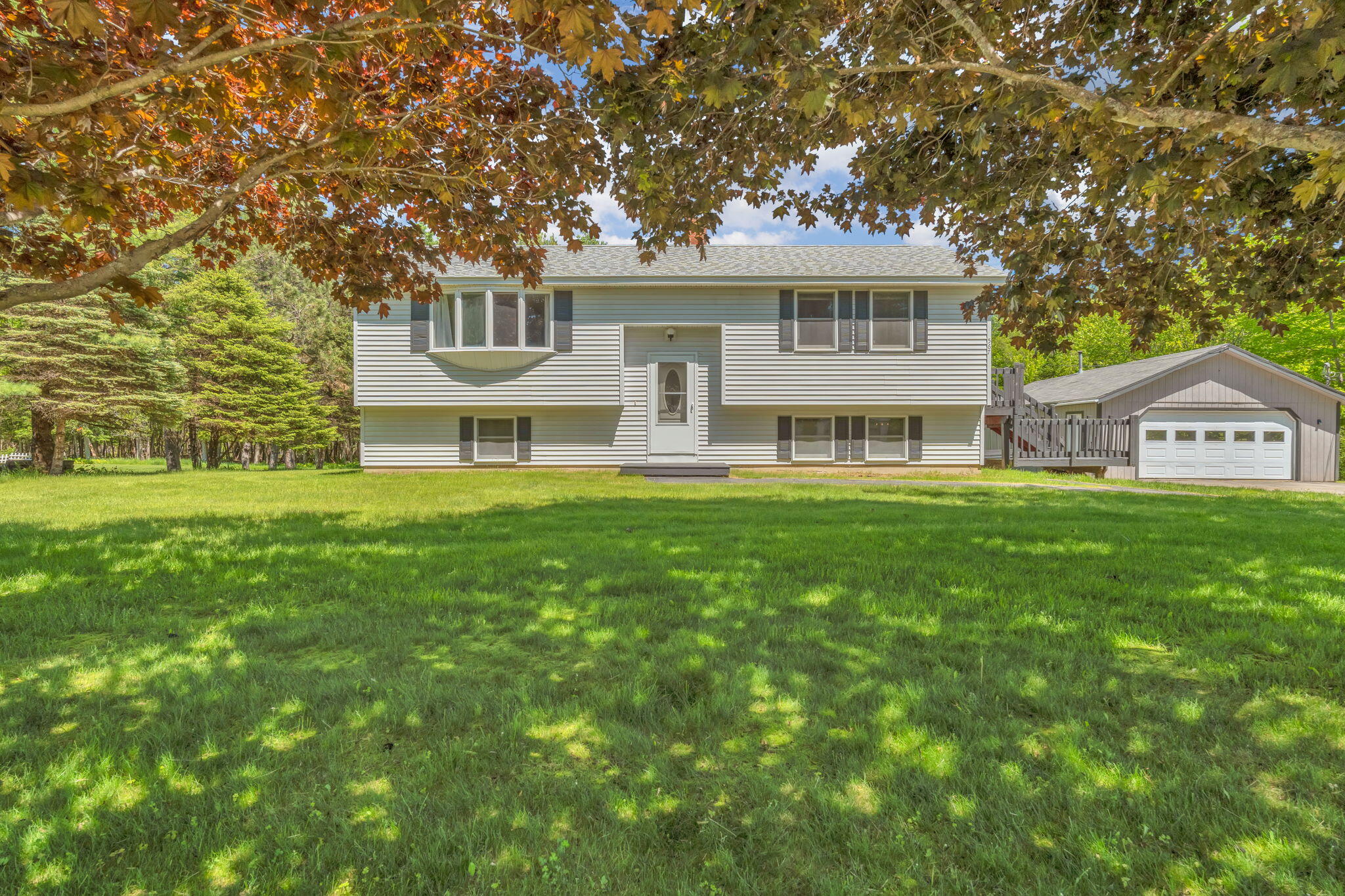 567 York Road Hermon, ME 04401 - Photo 1 of 10 IMG_0779