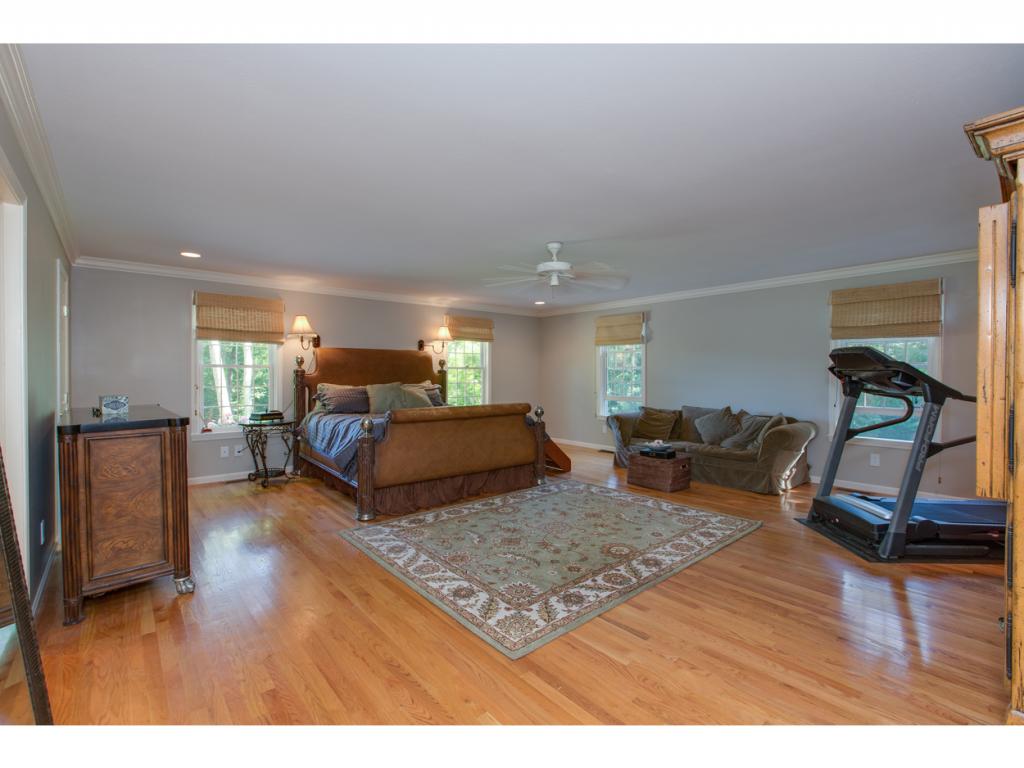 10 Golfview Road Windham, NH 03087 - Photo 13 of 36