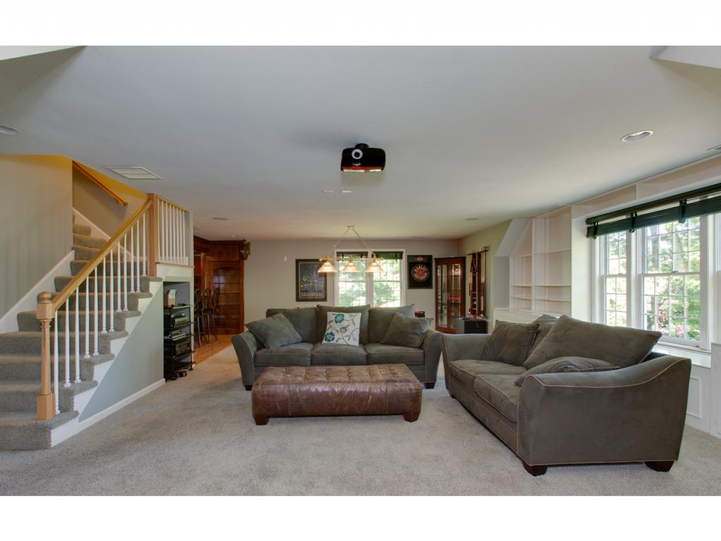 10 Golfview Road Windham, NH 03087 - Photo 26 of 36
