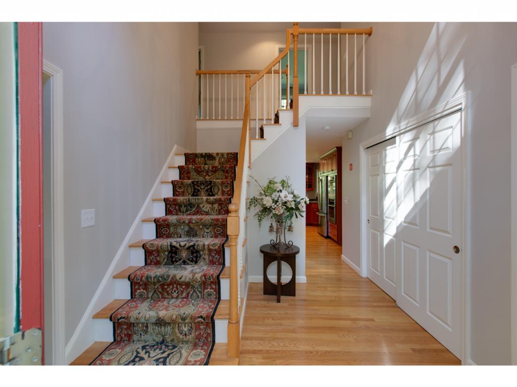 10 Golfview Road Windham, NH 03087 - Photo 4 of 36