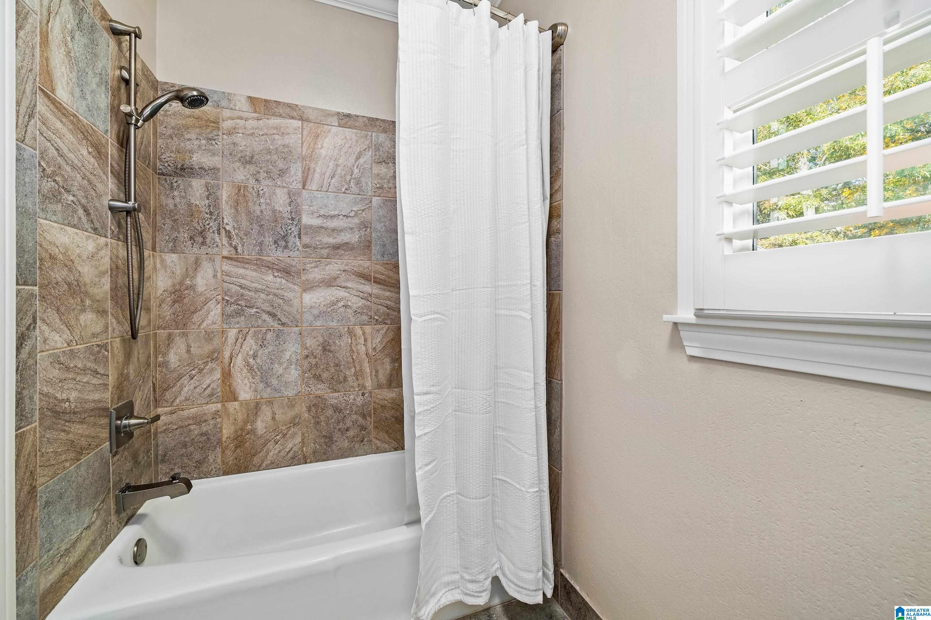 2355 Country Ridge Drive Birmingham, AL 35243 - Photo 31 of 43