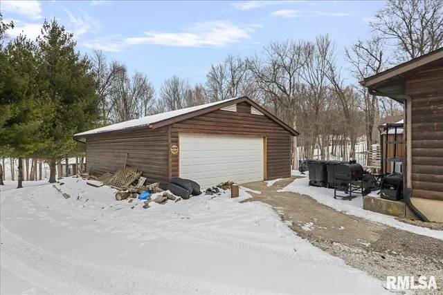 $475,000 | 5012 Kinsinger Lane, Pleasant Plains, IL 62677