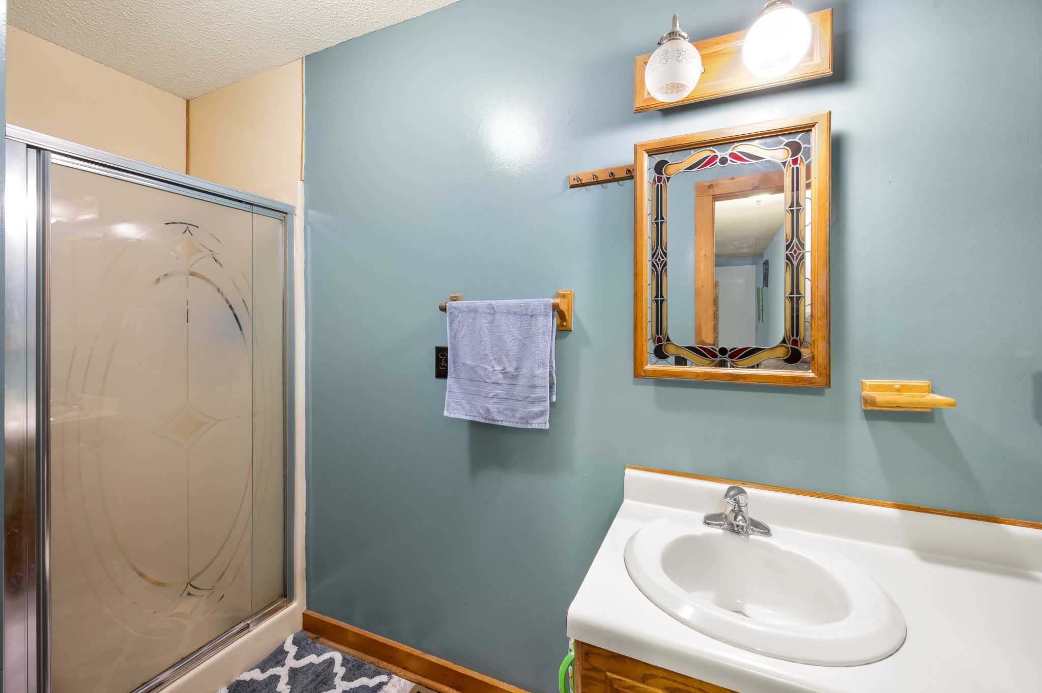105 Flower Lane Paris, TN 38242 - Photo 16 of 25 a bathroom with a sink and a mirror