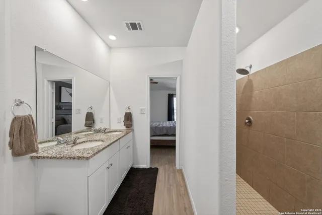 $2,450 | 5877 Companion Loop, Bulverde, TX 78163