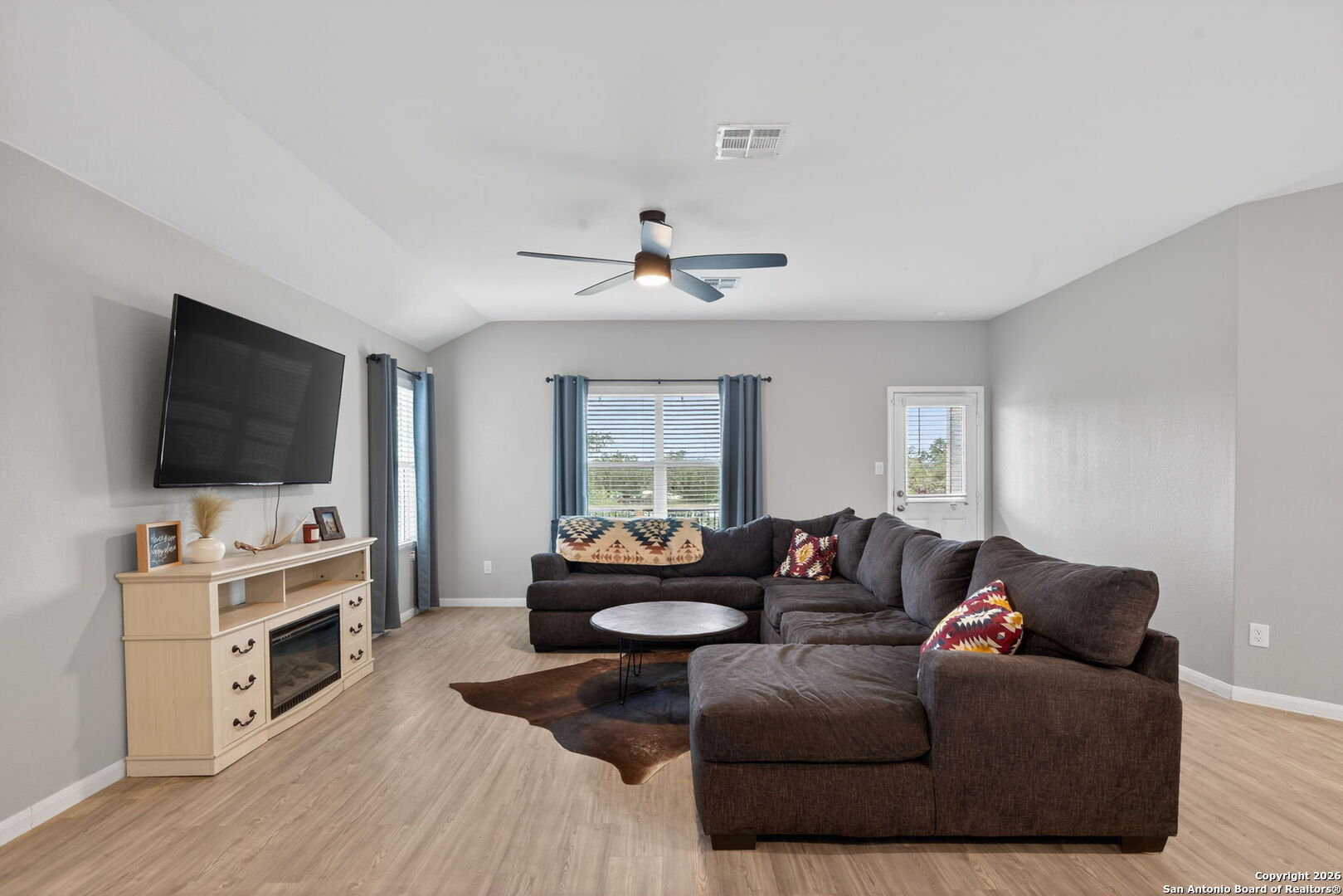 5877 Companion Loop Bulverde, TX 78163 - Photo 8 of 31