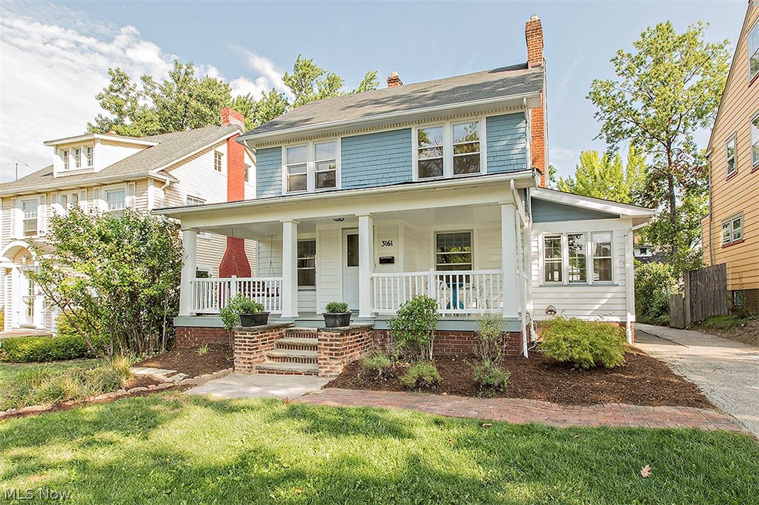 3161 Yorkshire Road Cleveland, OH 44118 - Photo 1 of 34 Gallery Image 1