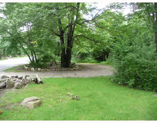 1467 Middle Road East Greenwich, RI 02818 - Photo 10 of 11 Exterior Front. Circular driveway.