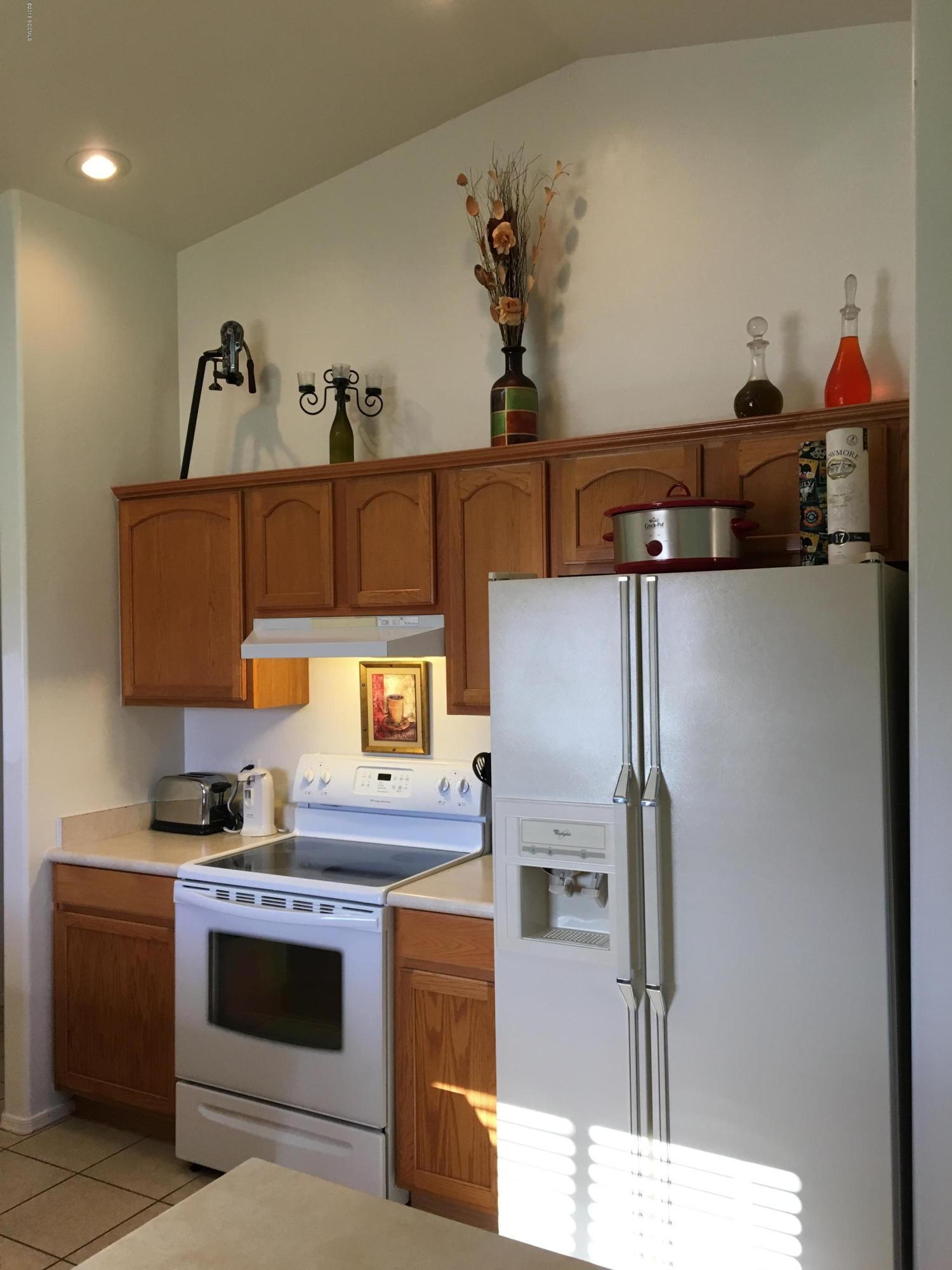 1725 Círculo Alameda Rio Rico, AZ 85648 - Photo 10 of 32
