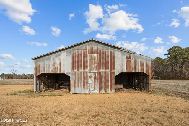 $374,500 | 24052 Highway 32, Plymouth, NC 27962