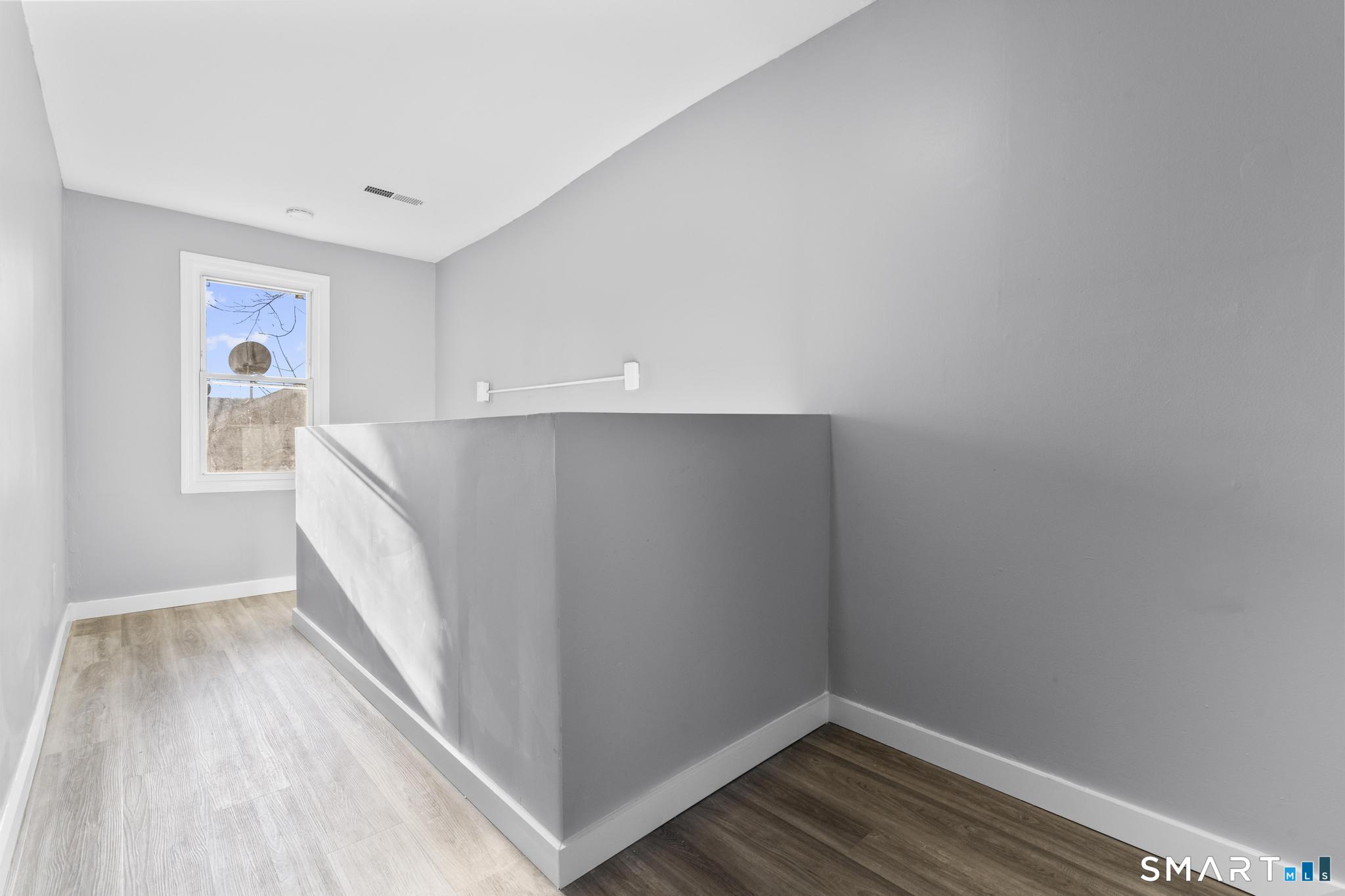 257 North State Street Ansonia, CT 06401 - Photo 18 of 39