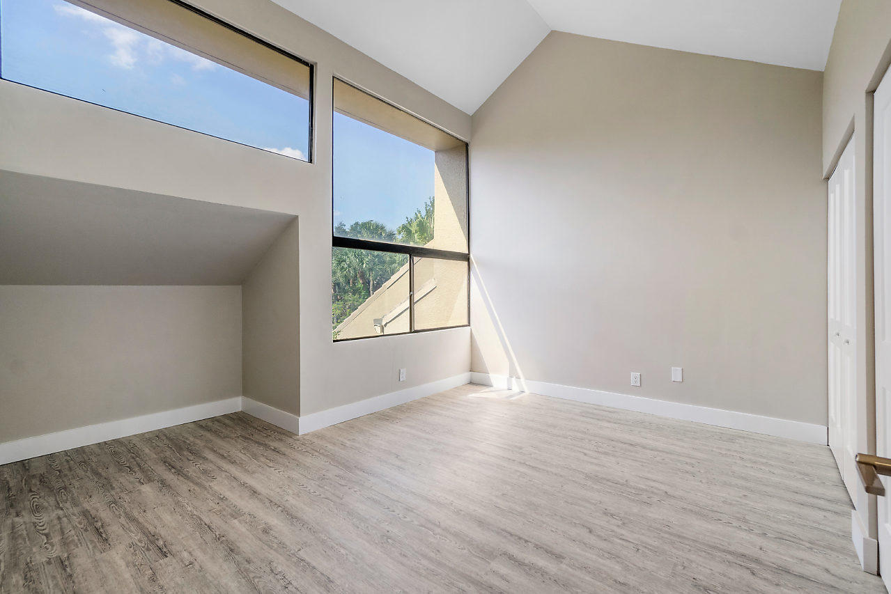 709 St Albans Drive Boca Raton, FL 33486 - Photo 20 of 32 020-709SaintAlbansDr-BocaRaton-FL-small