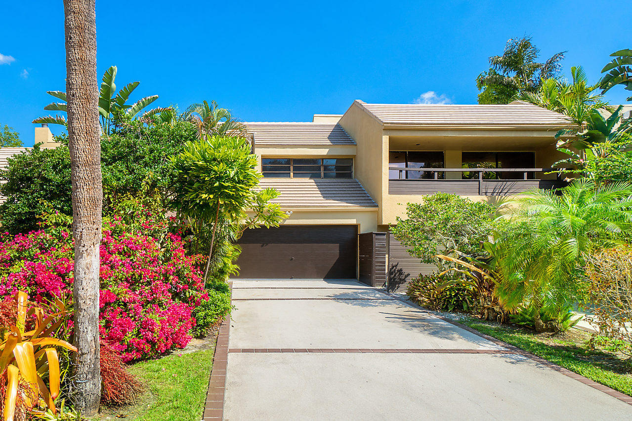 709 St Albans Drive Boca Raton, FL 33486 - Photo 5 of 32 002-709SaintAlbansDr-BocaRaton-FL-small