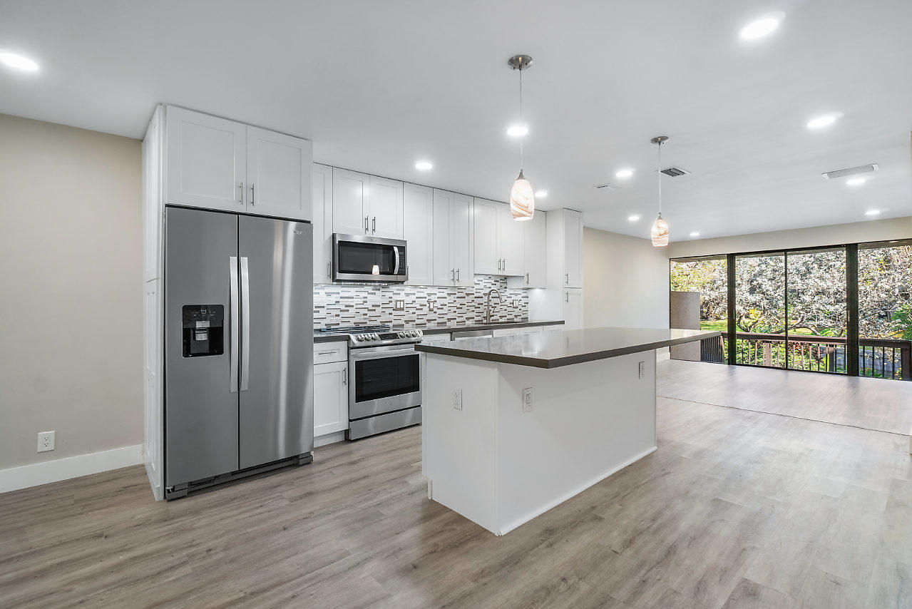 709 St Albans Drive Boca Raton, FL 33486 - Photo 8 of 32 007-709SaintAlbansDr-BocaRaton-FL-small