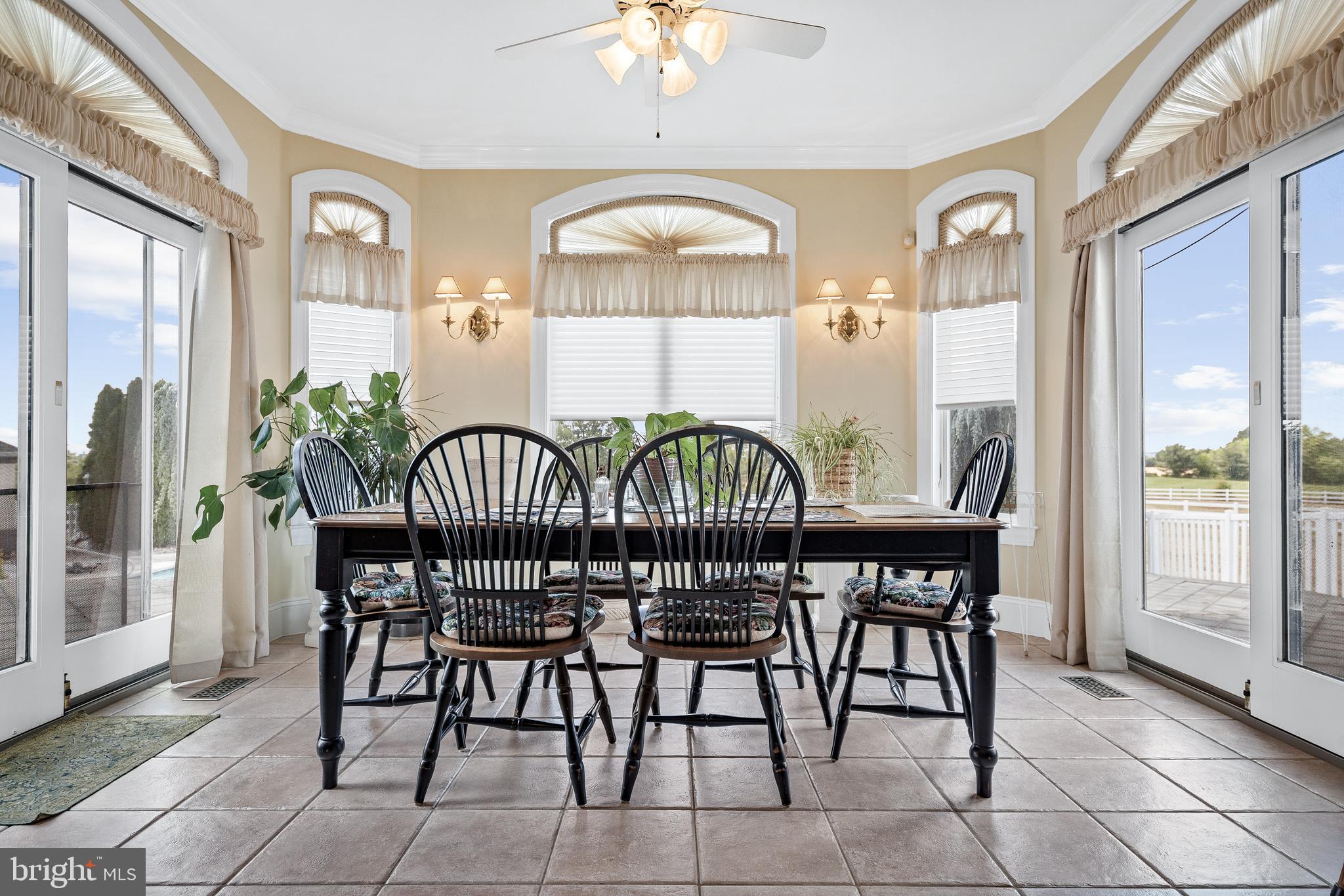 230 Point Airy Road Pilesgrove, NJ 08098 - Photo 15 of 123 Breakfast Nook