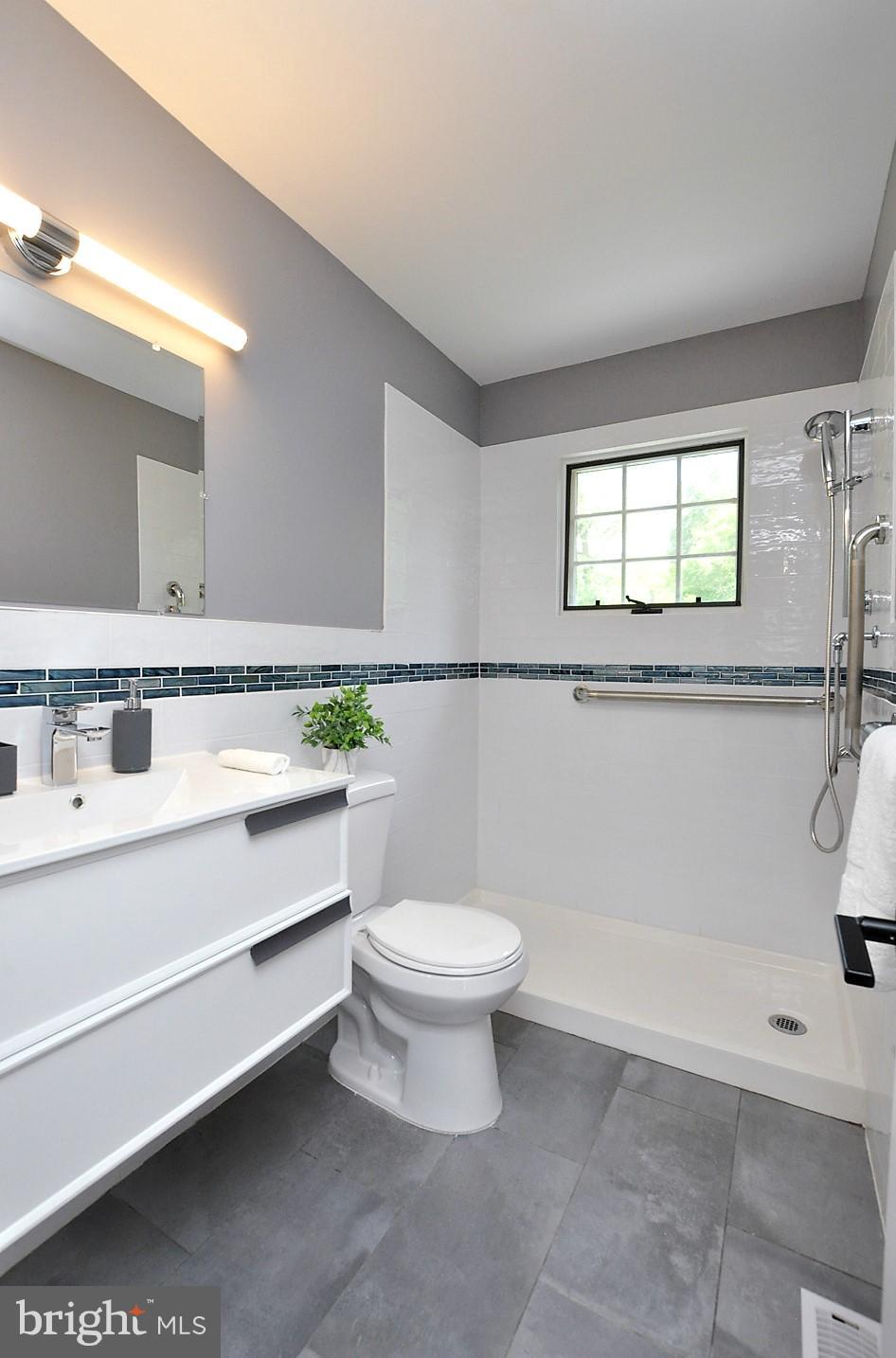 1006 Wayne Road Cherry Hill, NJ 08002 - Photo 16 of 29