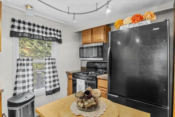 $94,500 | 65 Hemlock Road, St. George, VT 05495