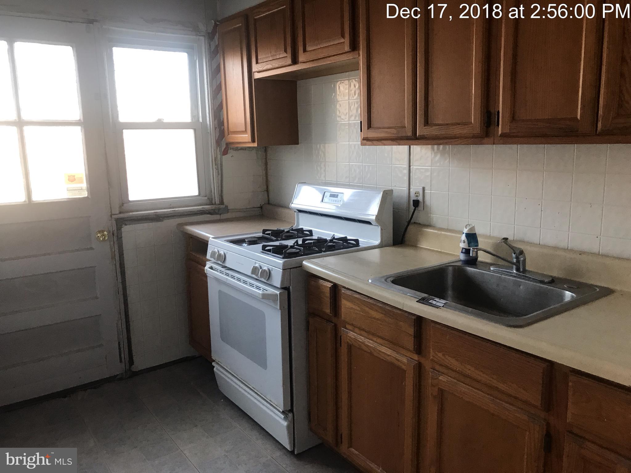 7434 Manchester Road Baltimore, MD 21222 - Photo 6 of 22
