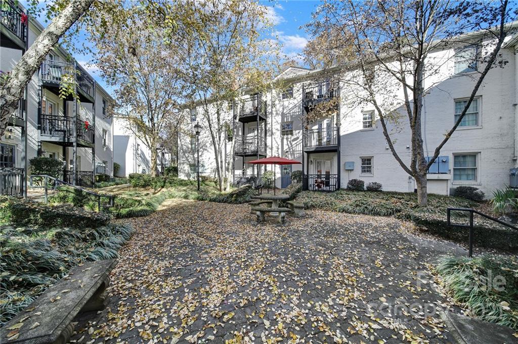 4911 Park Road, Unit B Charlotte, NC 28209 - Photo 22 of 29 Gallery Image 22