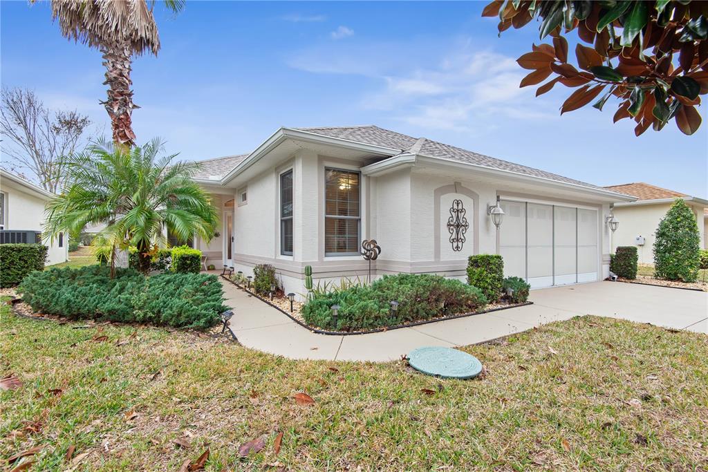 11 Raintree Circle Palm Coast, FL 32164 - Photo 1 of 1 Gallery Image 1