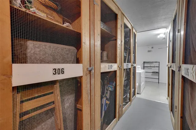 $89,788 | 2050 Northeast 39th Street, Unit E306, Lighthouse Point, FL 33064