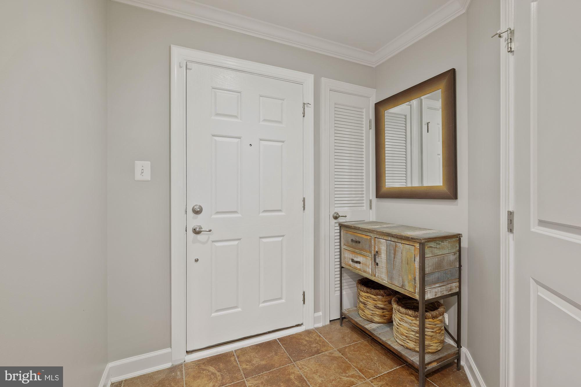 534 Rudbeckia Place Gaithersburg, MD 20878 - Photo 22 of 34 Entry Foyer