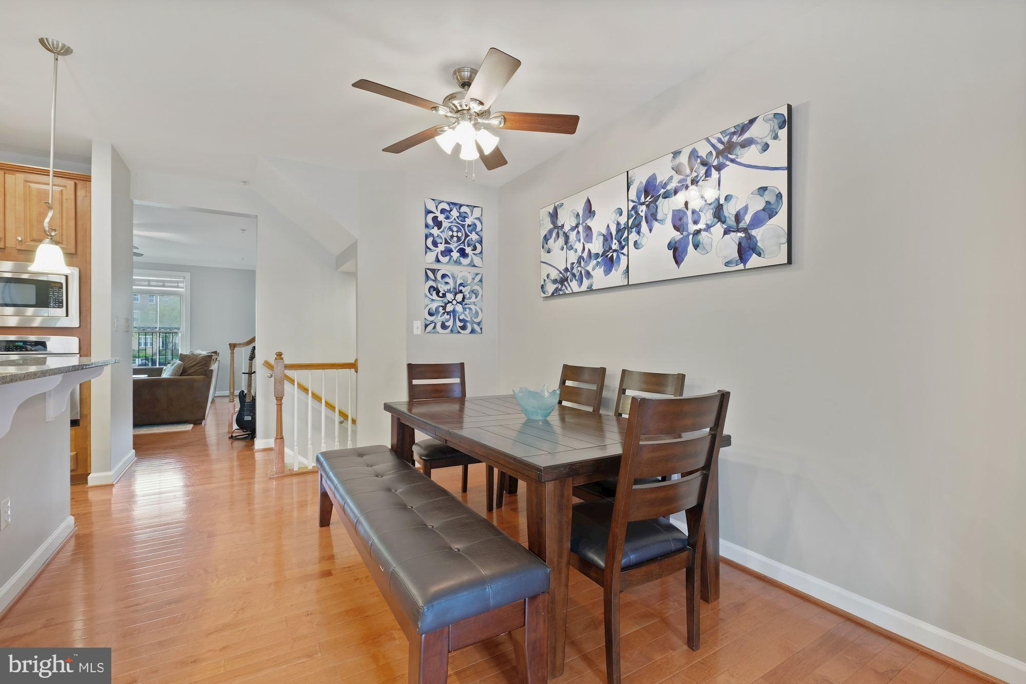 534 Rudbeckia Place Gaithersburg, MD 20878 - Photo 6 of 34 Main Level Dining