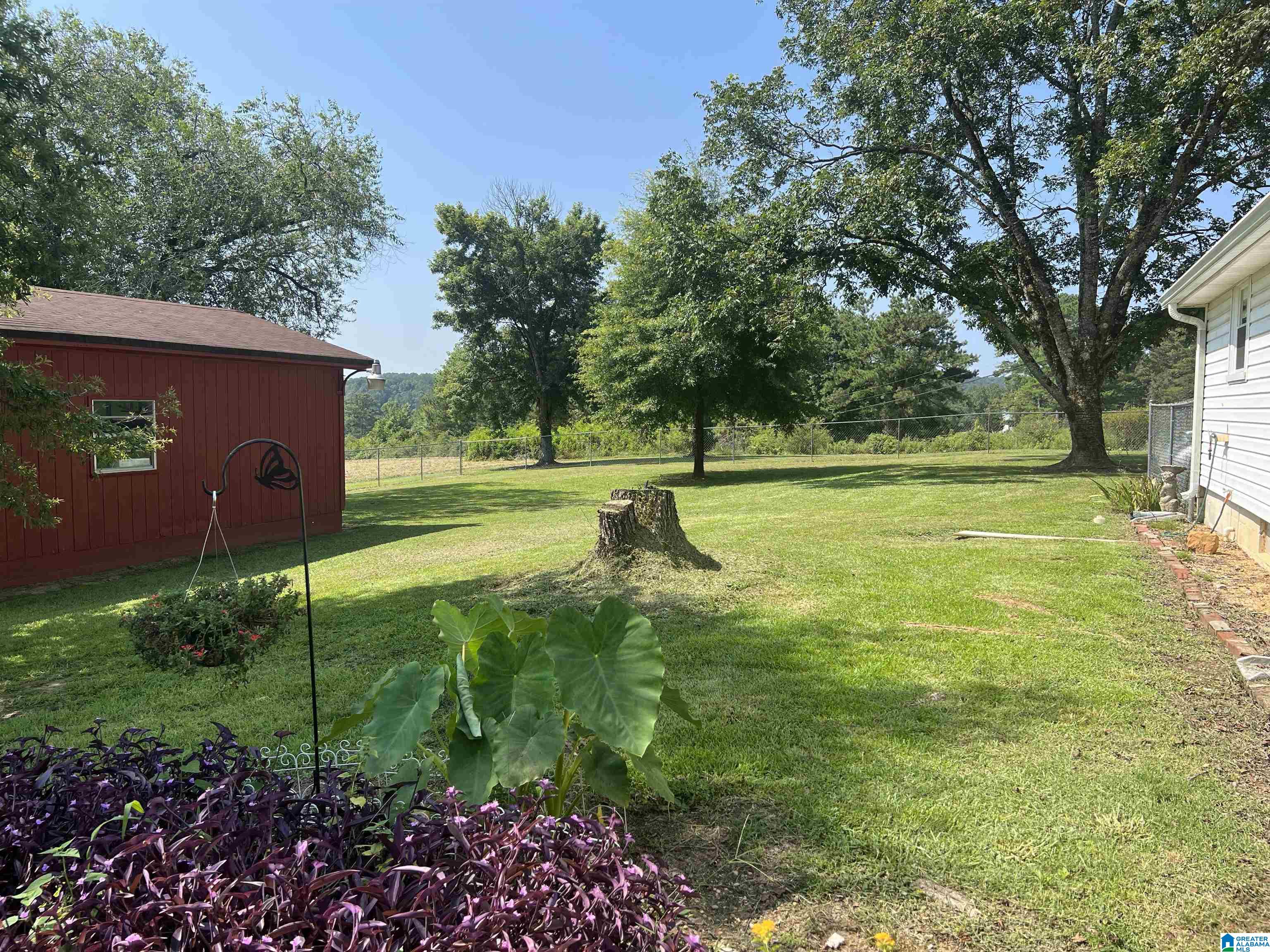 737 Armstrong Loop Hayden, AL 35079 - Photo 11 of 34