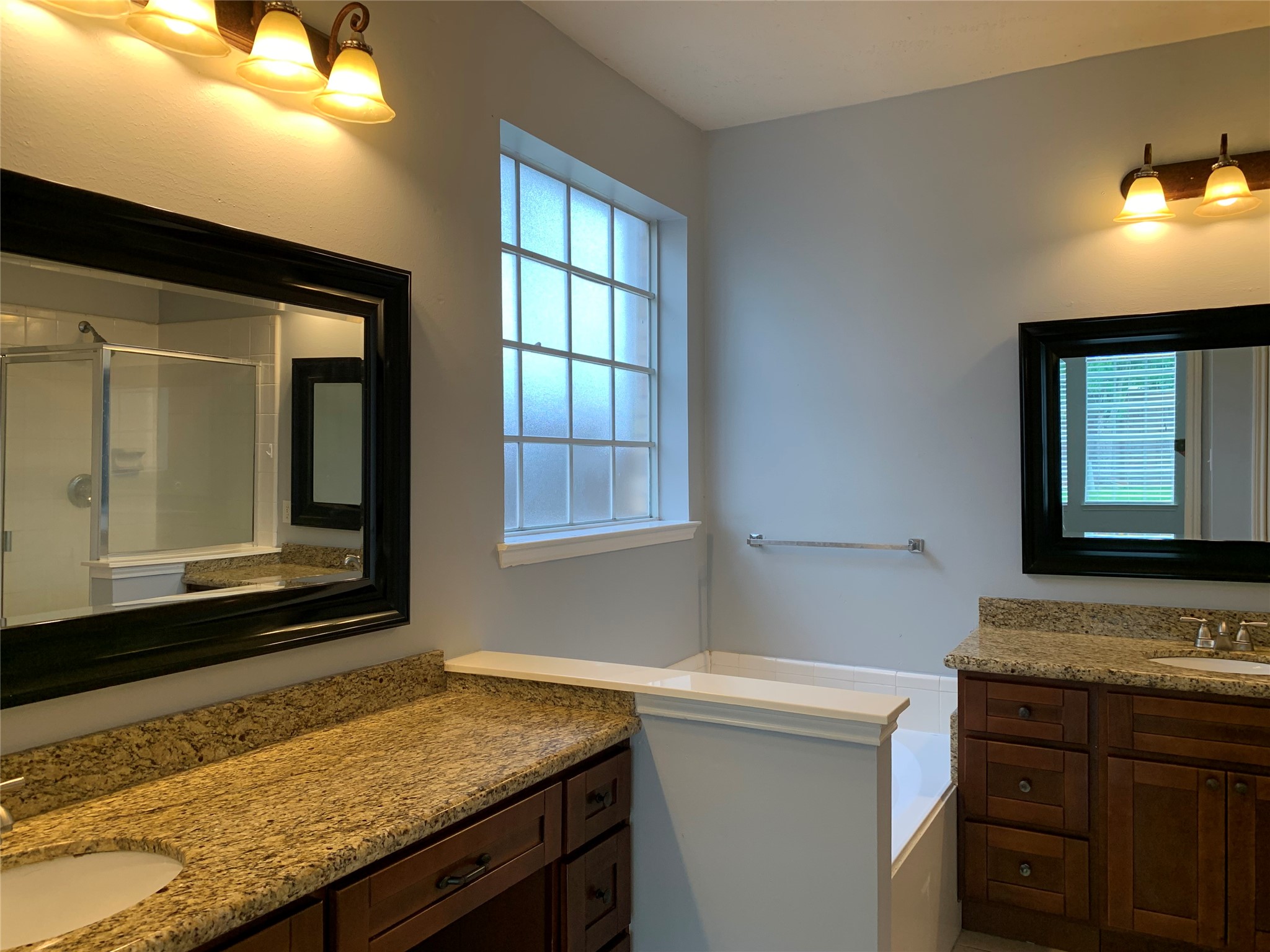 20703 Riviere Lane Spring, TX 77388 - Photo 24 of 50