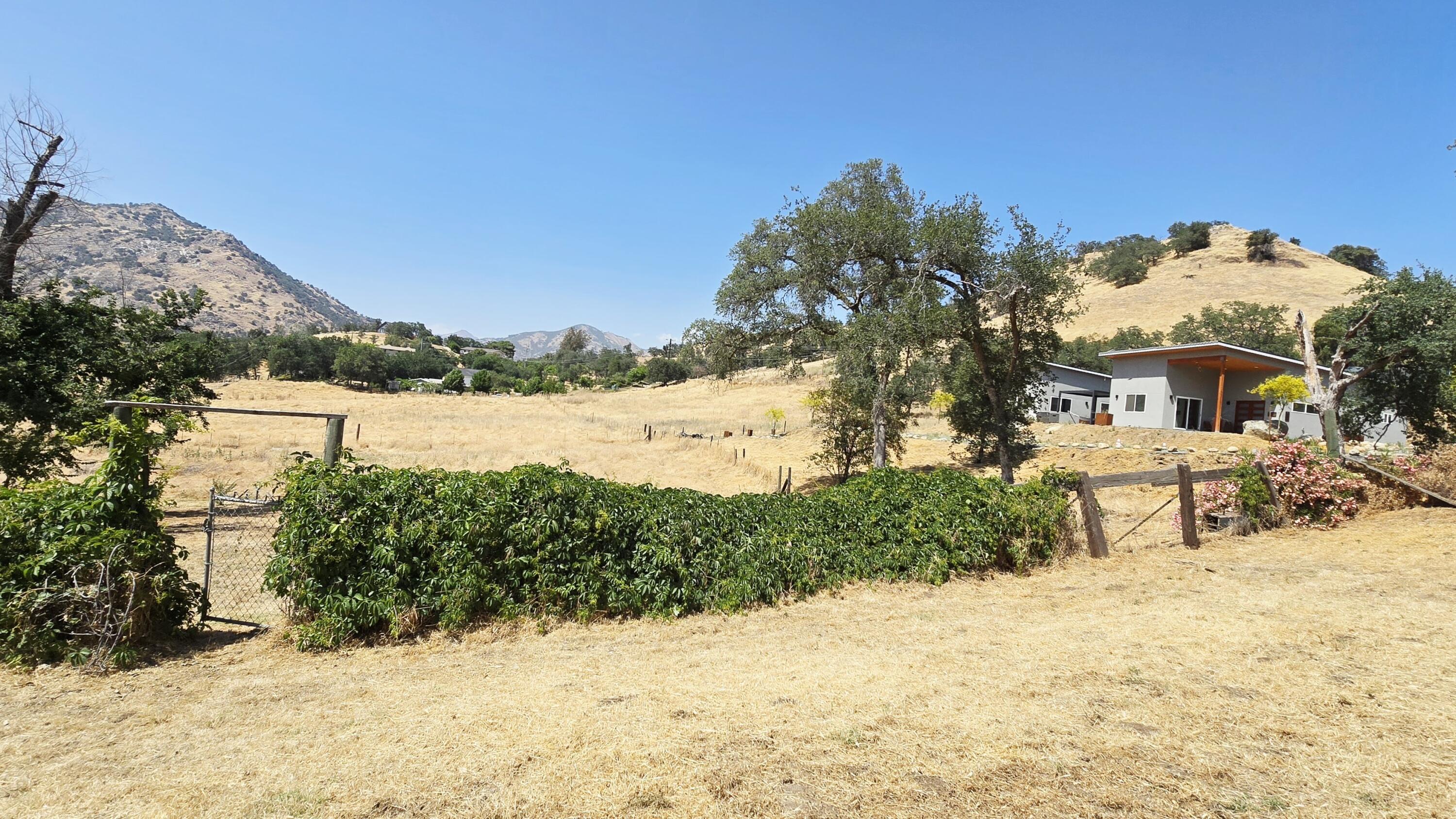 40951 Old Three Rivers Road Three Rivers, CA 93271 - Photo 7 of 24 20250604_150523