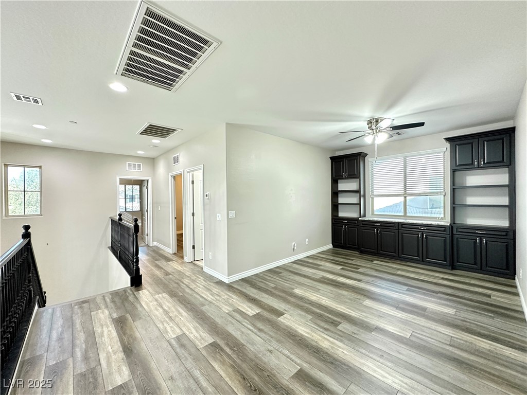 856 Via Serenelia Henderson, NV 89011 - Photo 15 of 33