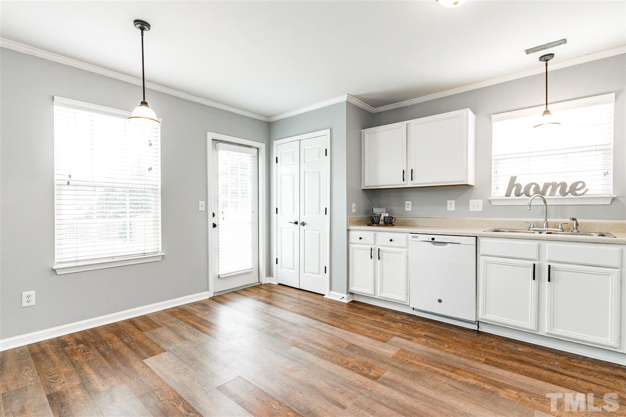 4142 Springfield Creek Drive Raleigh, NC 27616 - Photo 11 of 25 Gallery Image 11