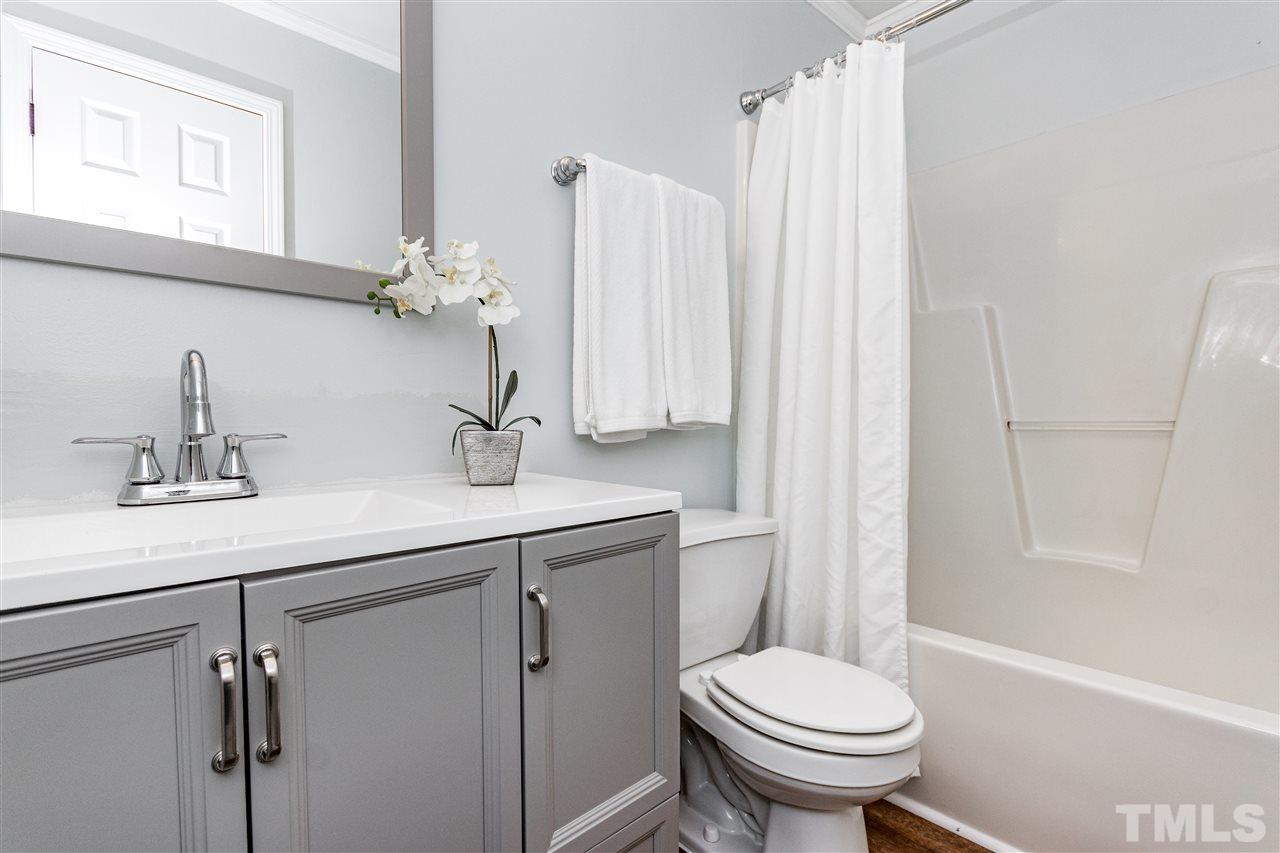 4142 Springfield Creek Drive Raleigh, NC 27616 - Photo 6 of 25 Gallery Image 6